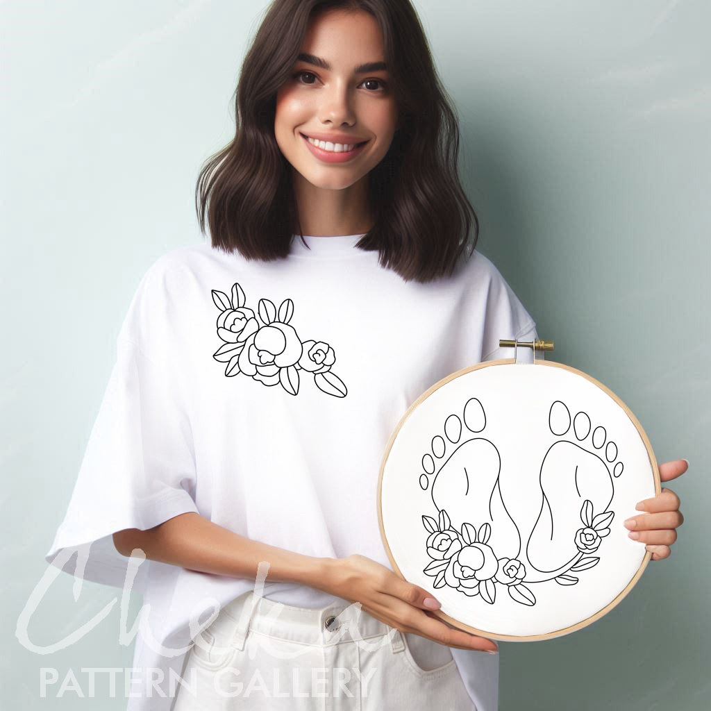 Pregnancy hoop art. Baby's feet, hand embroidery PDF pattern Baby feet with flowers, newborn gift, Personalized gift for the newborn's mom.