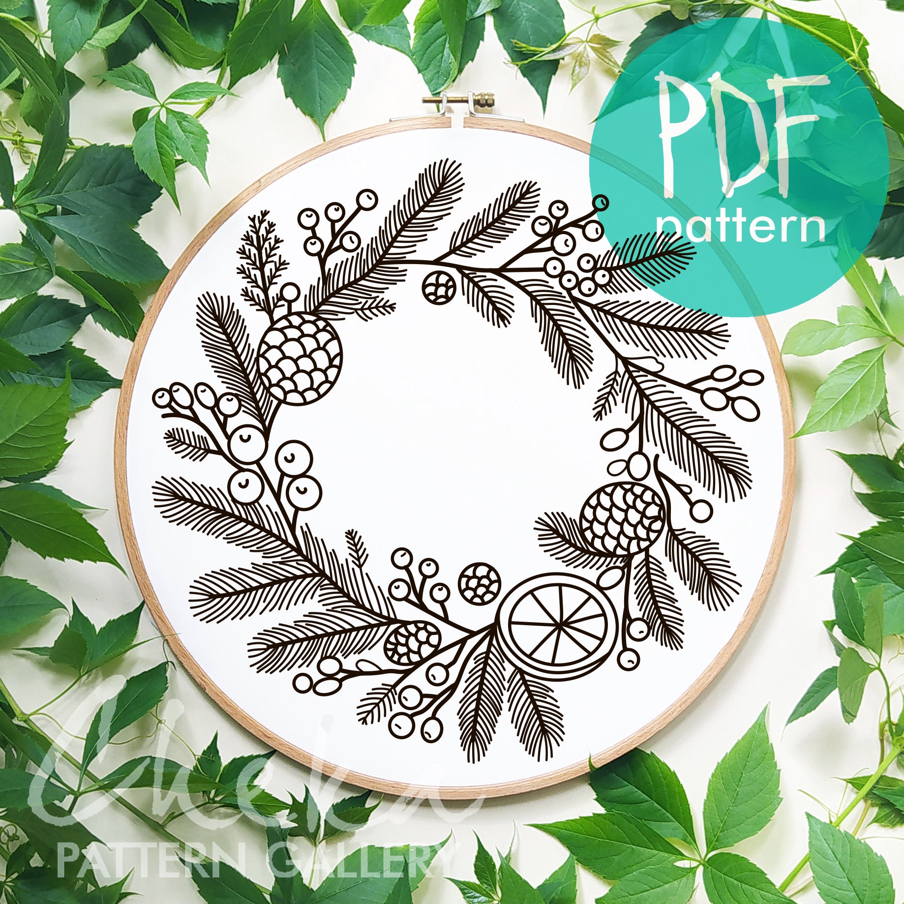 Christmas wreath hand embroidery pattern. Christmas wreath with berries and cones. Hand embroidery, digital download. Christmas home decor