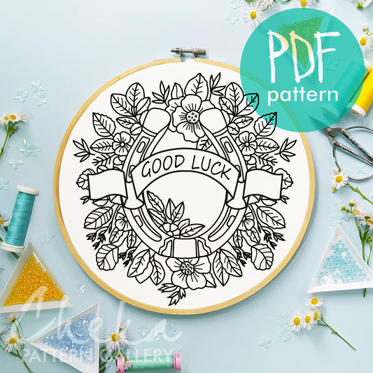 Horseshoe with flowers, a gift for a horse lover,PDF pattern for hand embroidery in the form of a horseshoe,symbol of wealth and well-being