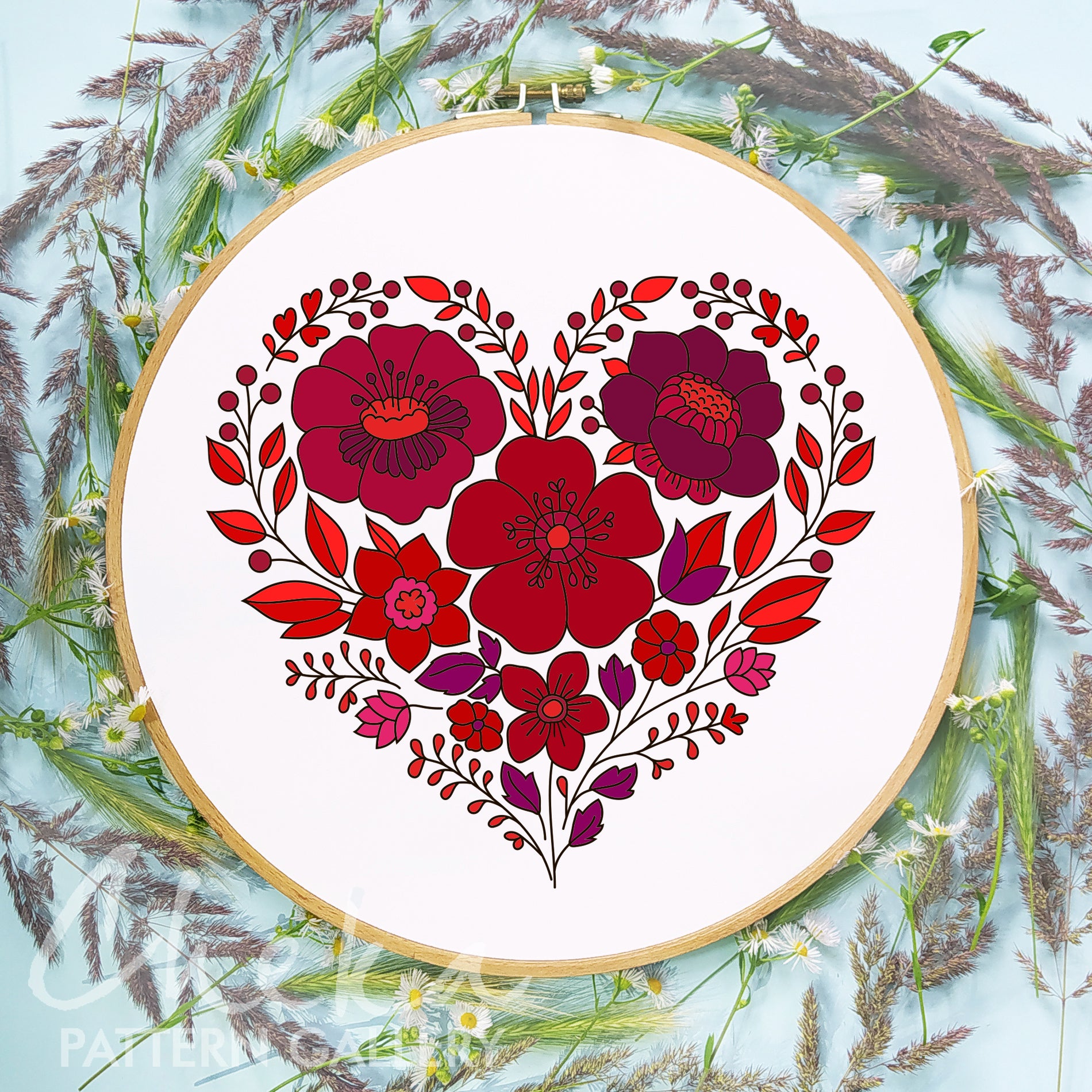 Floral heart, Red Flower embroidery design, Hand Embroidery pattern, Hand Embroidery, St Valentin embroidery pattern, Hoop art,Handmade gift