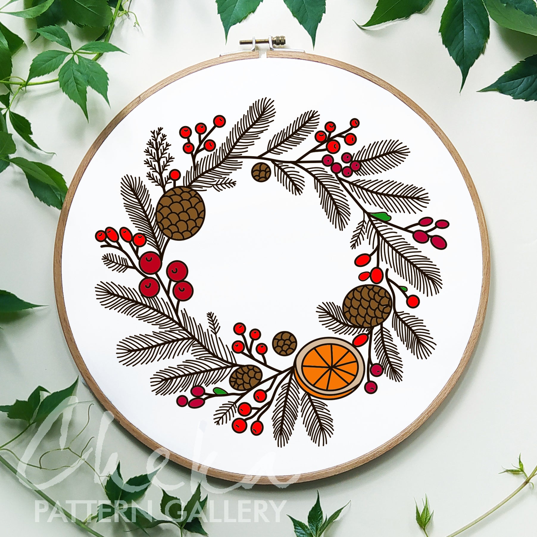 Christmas wreath hand embroidery pattern. Christmas wreath with berries and cones. Hand embroidery, digital download. Christmas home decor